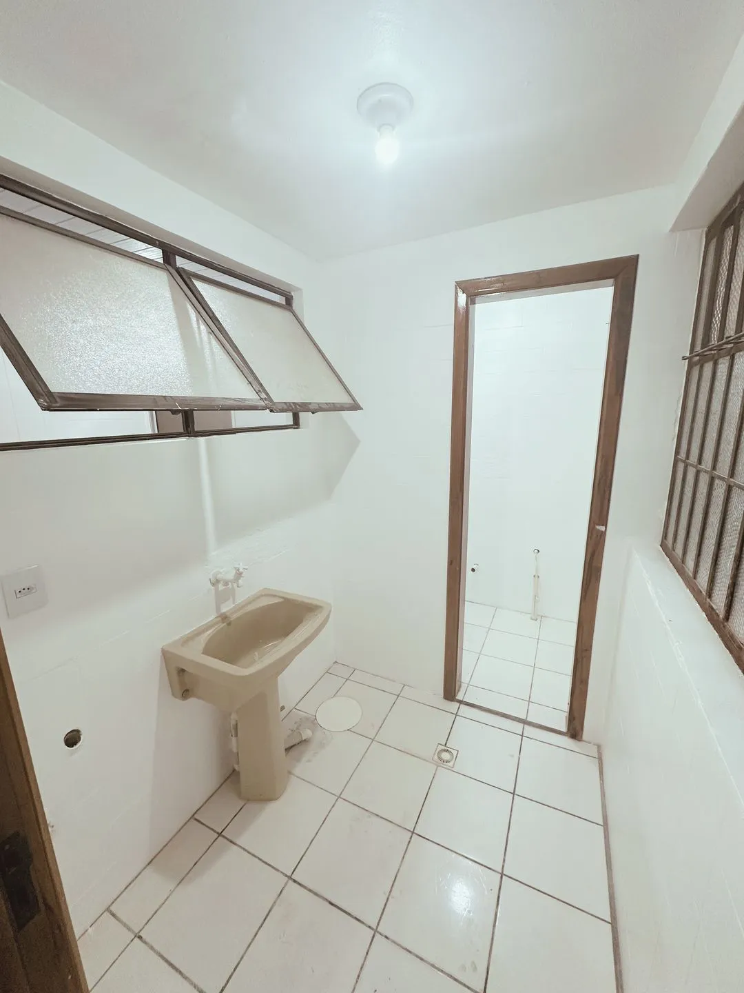 Imagens do imóveis APARTAMENTO 2 DORMITORIOS CENTRO ED MEDIANEIRA