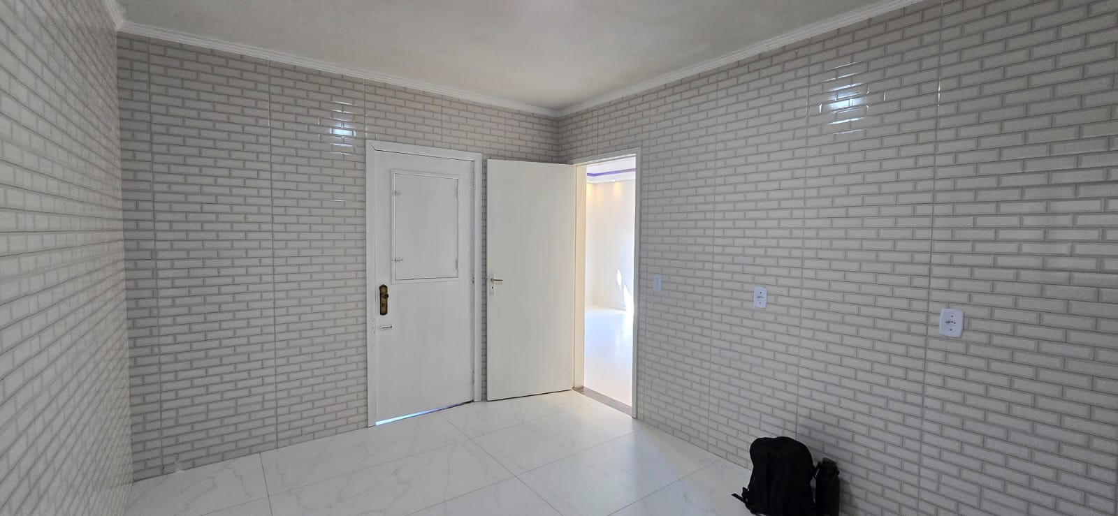 Imagens do imóveis ALUGUEL APARTAMENTO 4 DORMITÓRIOS CENTRO