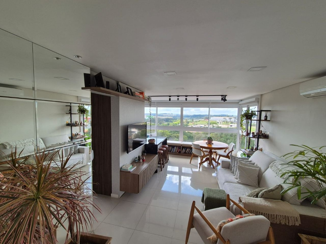 Imagens do imóveis APARTAMENTO 2 DORMITÓRIOS VANILLA SKY PETRÓPOLIS