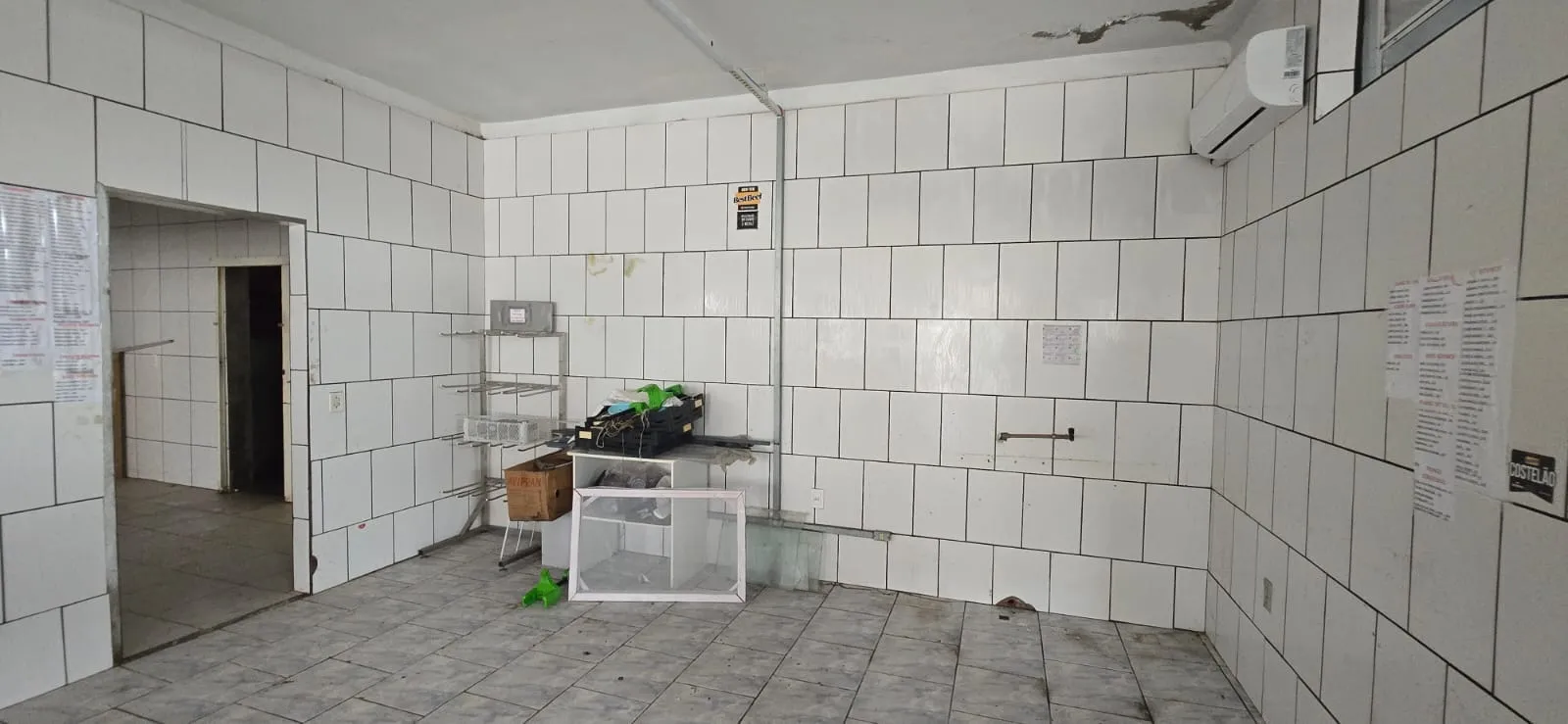 Imagens do imóveis PONTO COMERCIAL DE ESQUINA COM CASA 3 DORMITÓRIOS