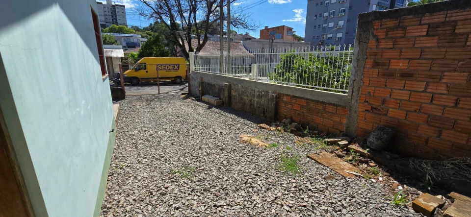 Imagens do imóveis CASA 2 DORMITÓRIOS PETRÓPOLIS