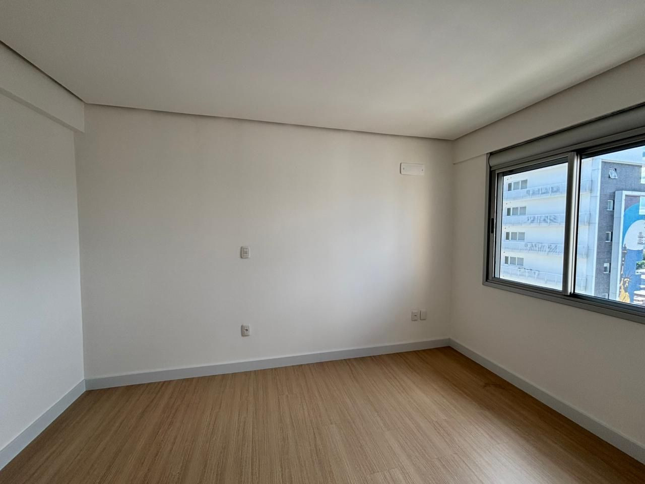 Imagens do imóveis APARTAMENTO 2 DORMITORIOS CENTRO RES STORIES