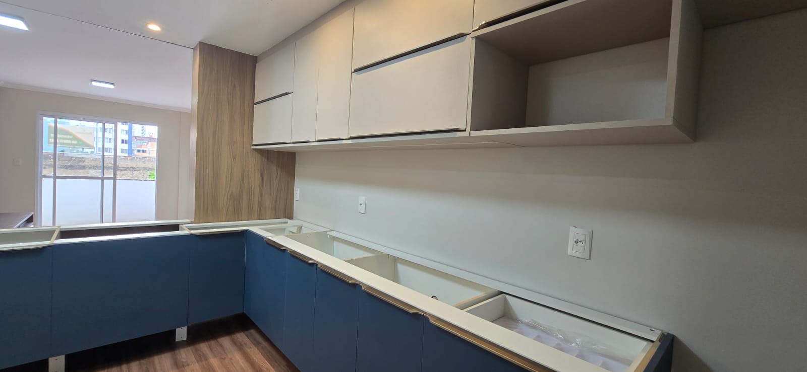 Imagens do imóveis Apartamento 2 Dormitórios CENTRO EDIFIO IBISA