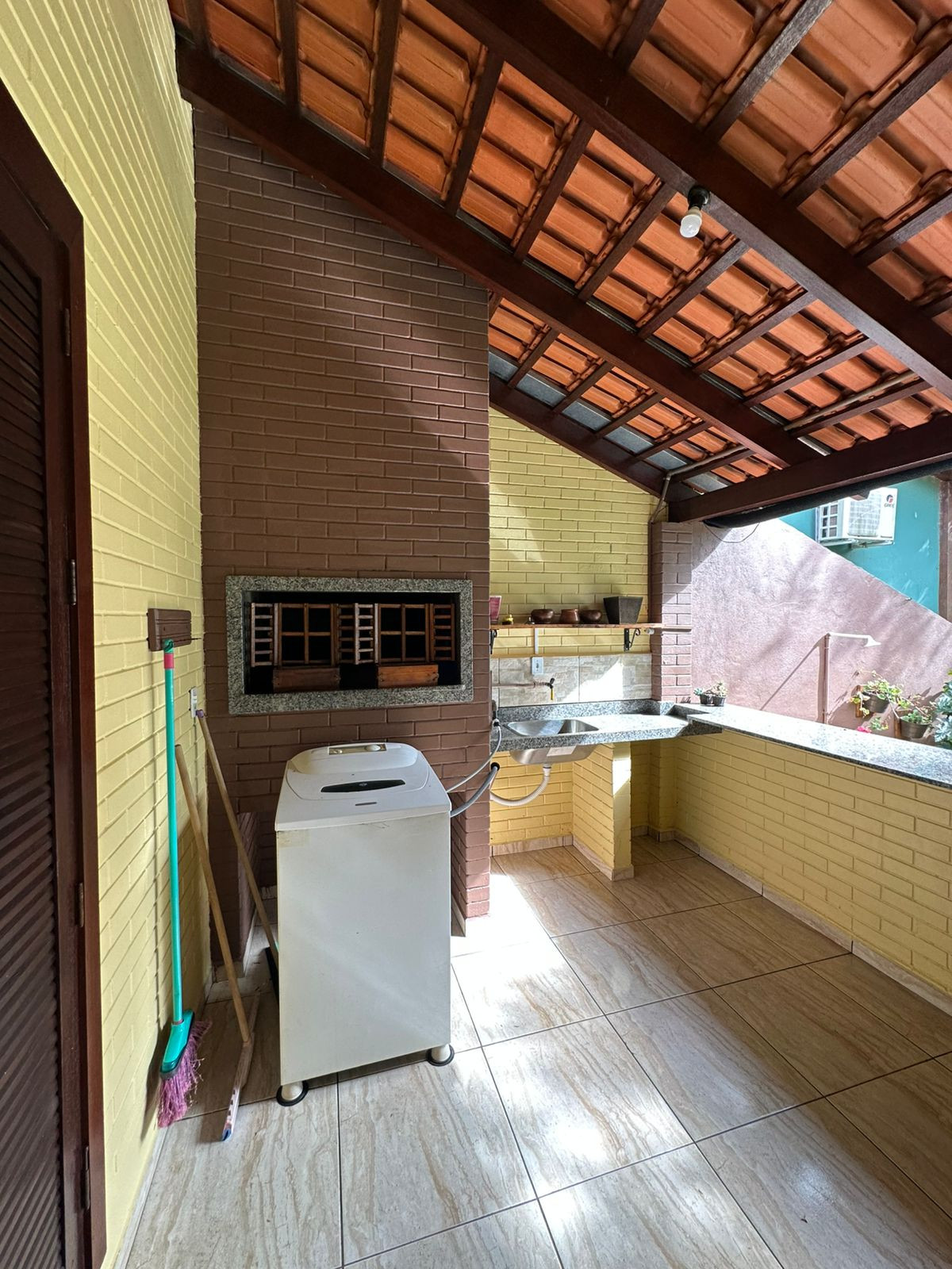 Imagens do imóveis CASA NA BARRAGEM DE RONDA ALTA