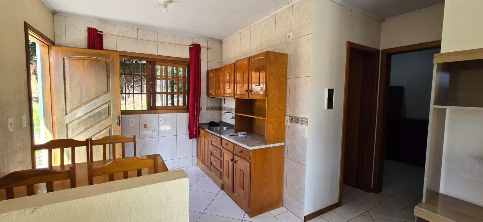 Imagens do imóveis CASA 2 DORMITÓRIOS PETRÓPOLIS