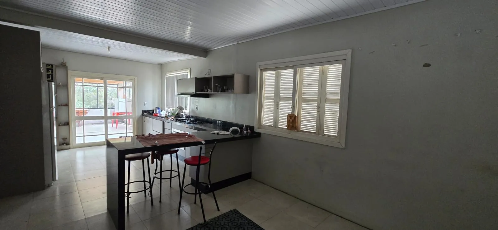 Imagens do imóveis PONTO COMERCIAL DE ESQUINA COM CASA 3 DORMITÓRIOS