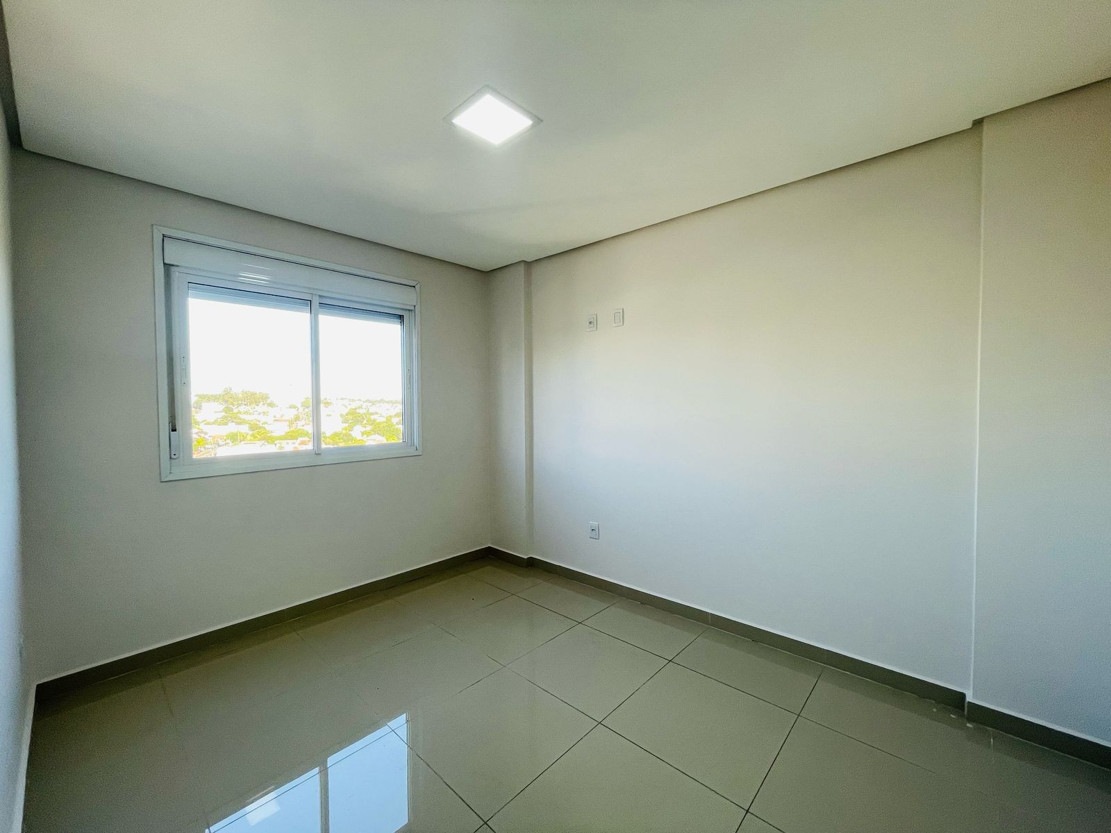 Imagens do imóveis APARTAMENTO 2 DORMITÓRIOS CENTRO EDIFICIO EURO