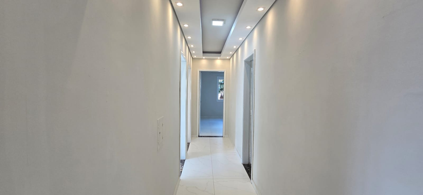 Imagens do imóveis ALUGUEL APARTAMENTO 4 DORMITÓRIOS CENTRO