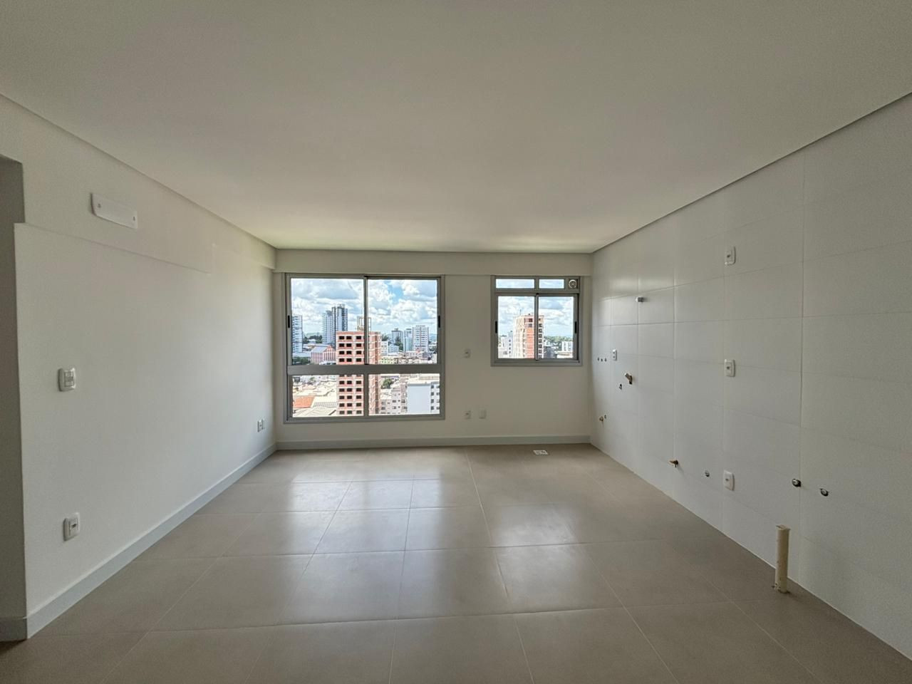 Imagens do imóveis APARTAMENTO 2 DORMITORIOS CENTRO RES STORIES