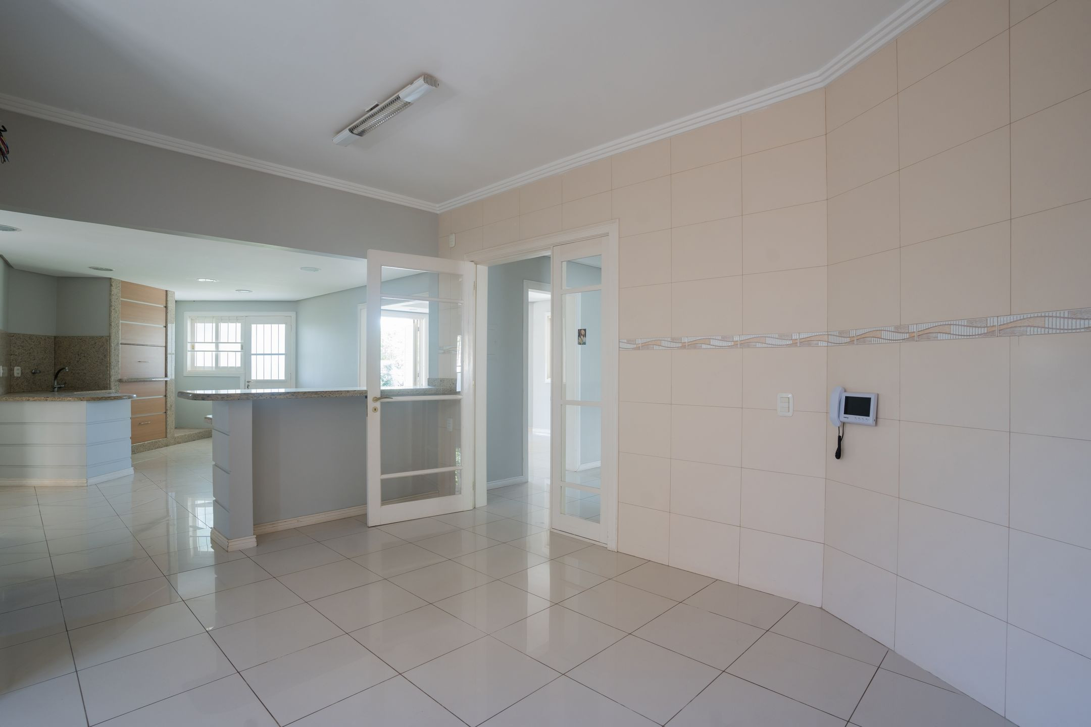 Imagens do imóveis CASA 4 DORMITÓRIOS VERGUEIRO