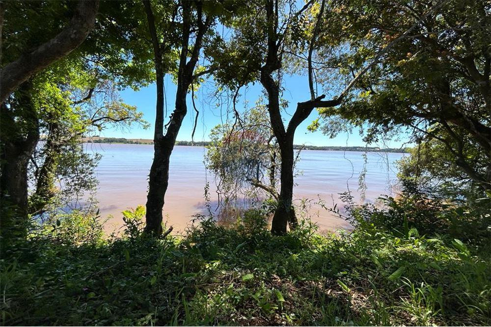 Imagens do imóveis TERRENO NICOLAU VERGUEIRO BEIRA AGUA