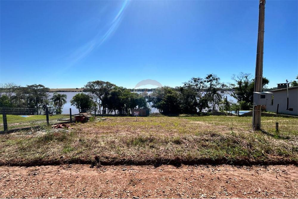 Imagens do imóveis TERRENO NICOLAU VERGUEIRO BEIRA AGUA