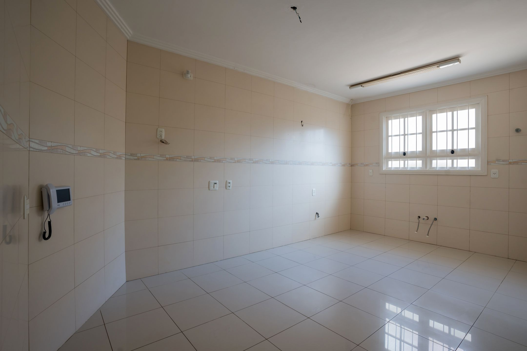 Imagens do imóveis CASA 4 DORMITÓRIOS VERGUEIRO