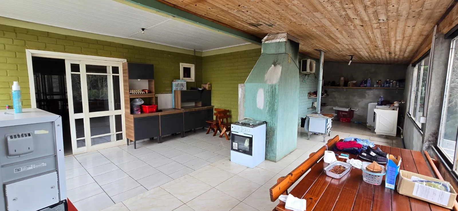 Imagens do imóveis PONTO COMERCIAL DE ESQUINA COM CASA 3 DORMITÓRIOS