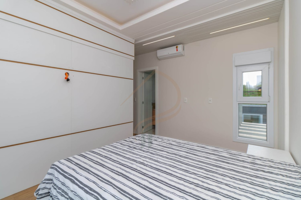 Imagens do imóveis CASA CIDADE NOVA TRES SUÍTES