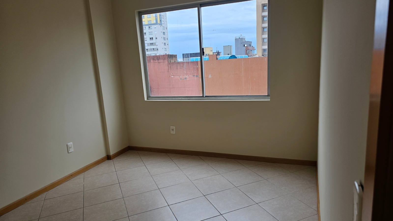 Imagens do imóveis APARTAMENTO 2 DORMITÓRIOS CENTRO ED PALAZZO TOSCANO
