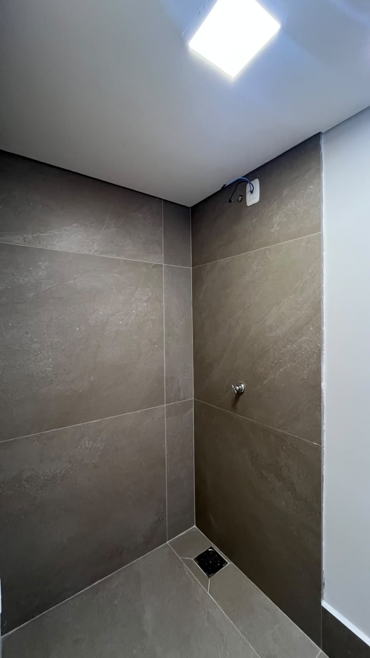 Imagens do imóveis APARTAMENTO 2 DORMITÓRIO ED AVENIDA CENTRO