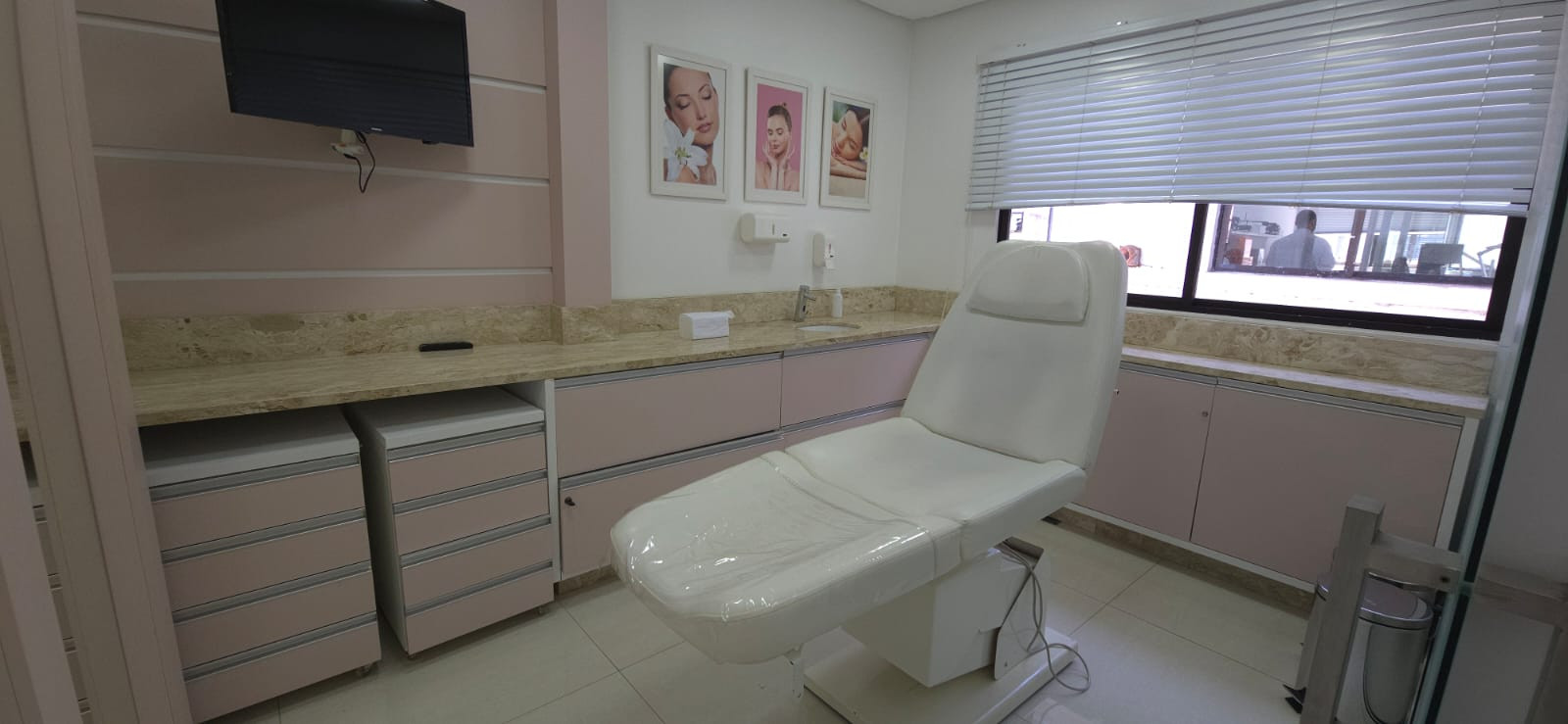 Imagens do imóveis Comercial Para Alugar Edifício Pro Saúde Passo Fundo