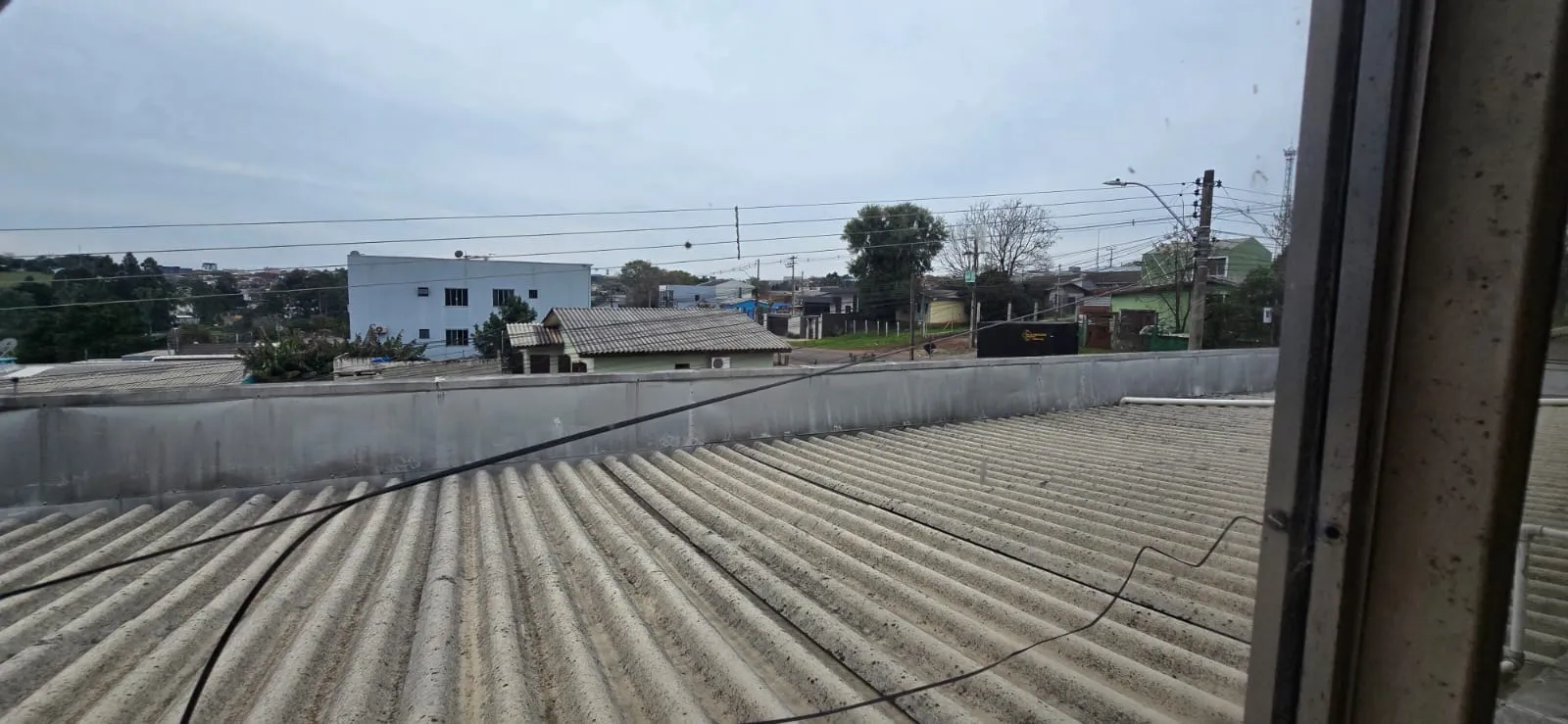 Imagens do imóveis PONTO COMERCIAL DE ESQUINA COM CASA 3 DORMITÓRIOS