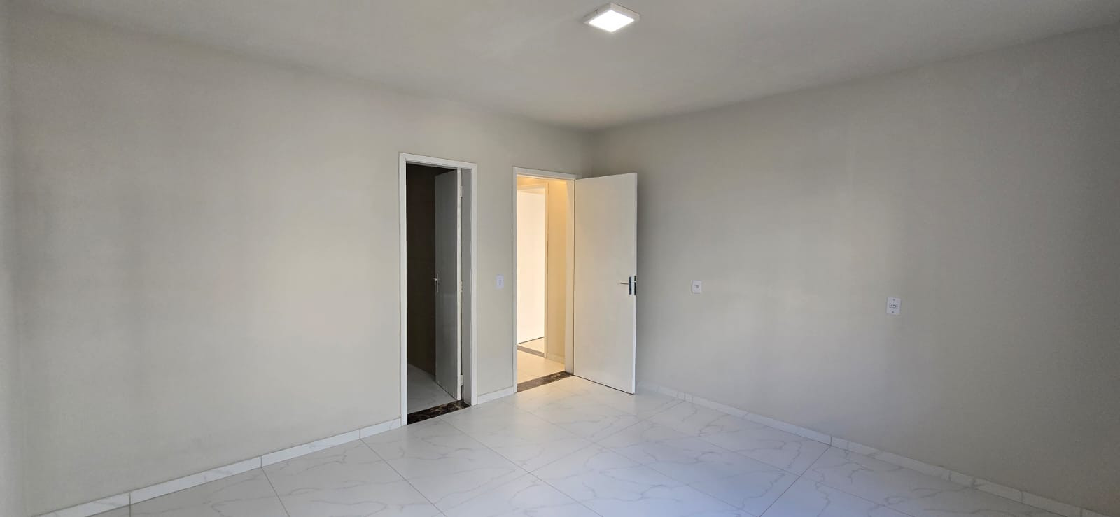 Imagens do imóveis ALUGUEL APARTAMENTO 4 DORMITÓRIOS CENTRO