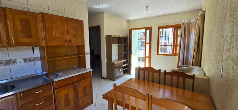 Imagens do imóveis CASA 2 DORMITÓRIOS PETRÓPOLIS