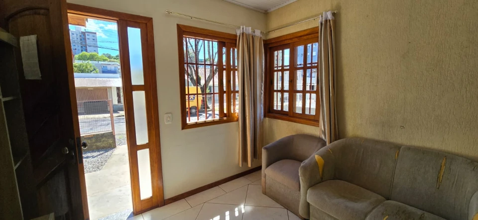 Imagens do imóveis CASA 2 DORMITÓRIOS PETRÓPOLIS