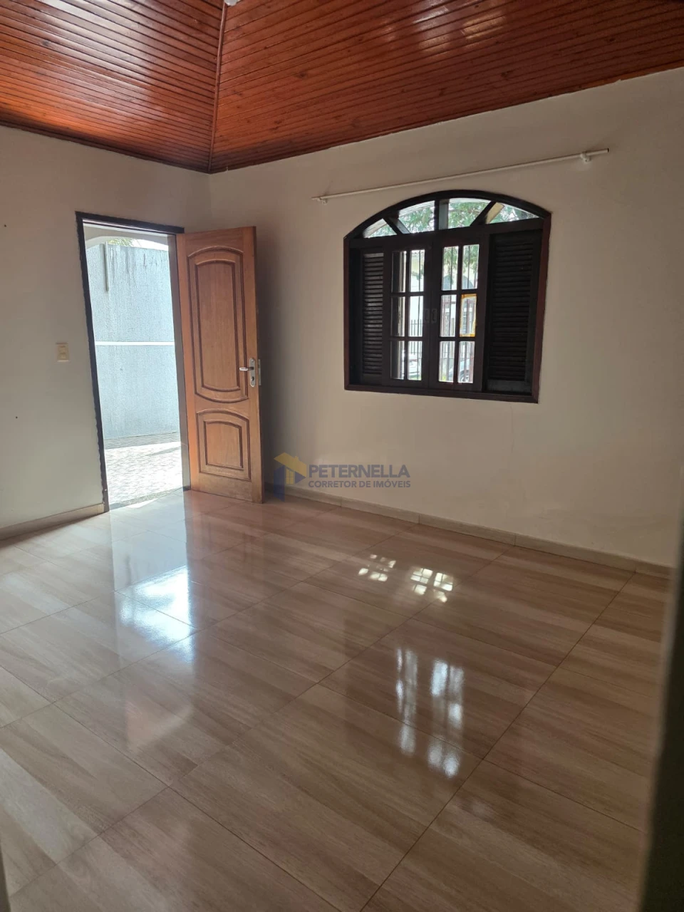 Imagens do imóveis Casa no Jardim Paraná (perto do terras alpha 1 e 2)