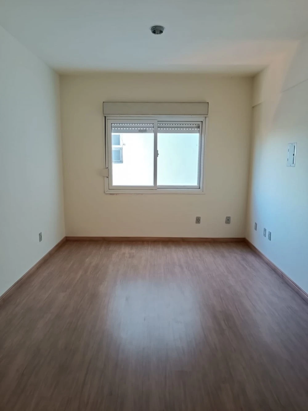Imagens do imóveis Próximo à Faculdade de Direito - UFPel e Campus I - UCPel