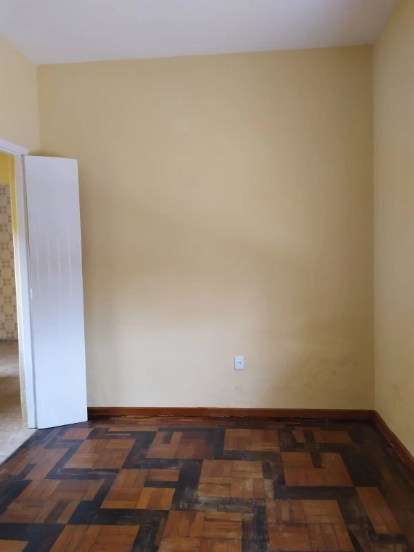 Imagens do imóveis Entre Tiradentes e Gen. Telles