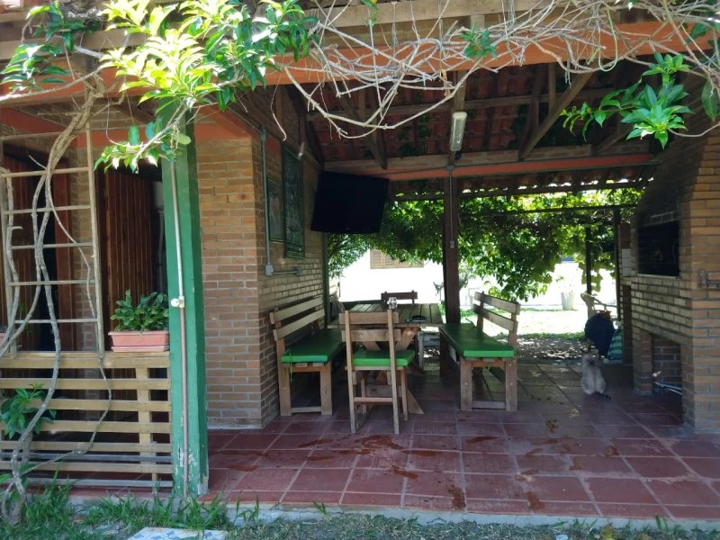 Excelente casa térrea próxima à RBS TV