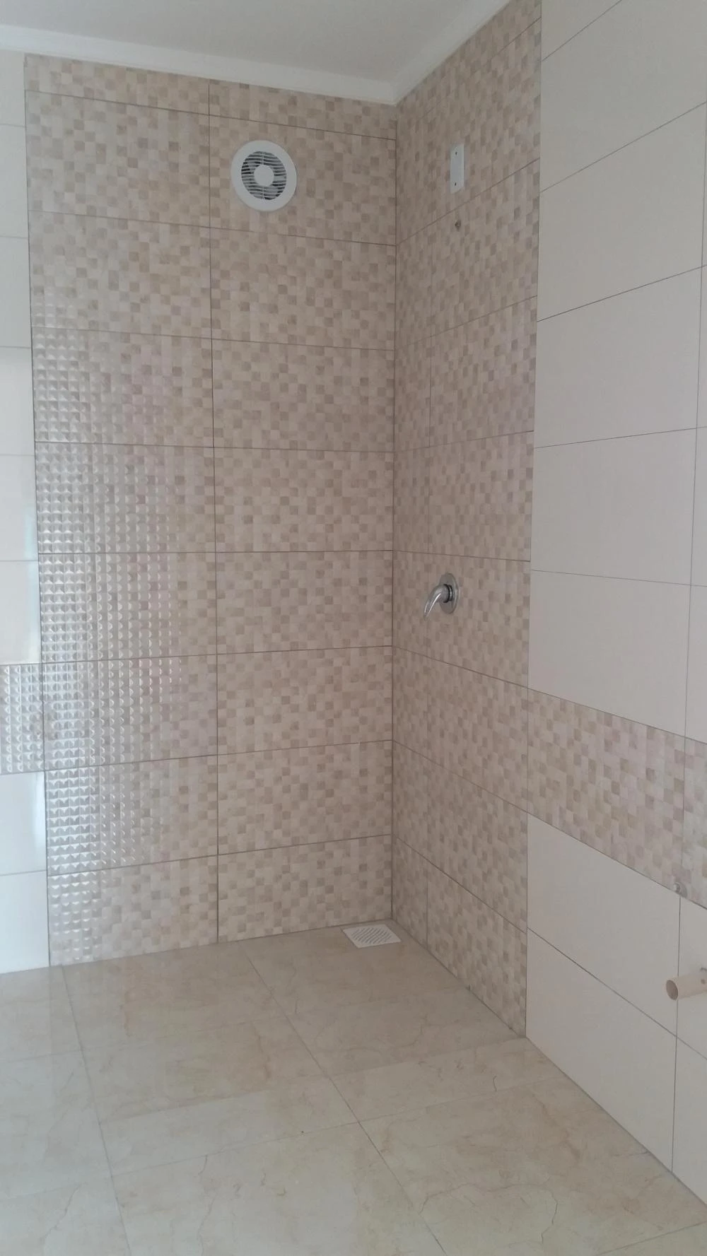 Sobrado Duplex no Condomínio Veredas - Altos do Laranjal