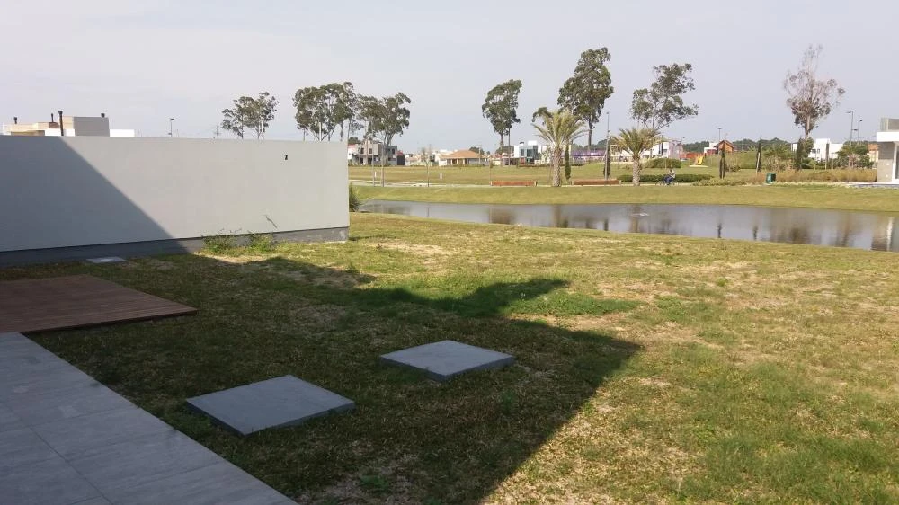 Sobrado Duplex no Condomínio Veredas - Altos do Laranjal