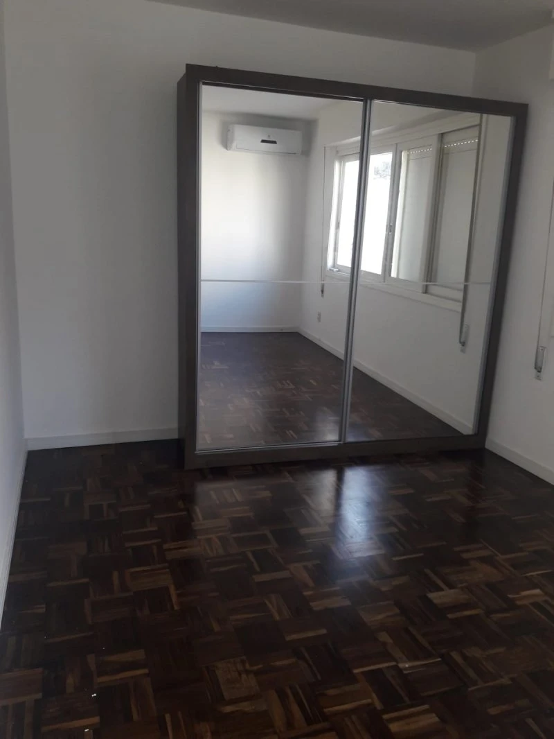 Imagens do imóveis Próximo à Faculdade de Direito - UFPel e Campus l - UCPel
