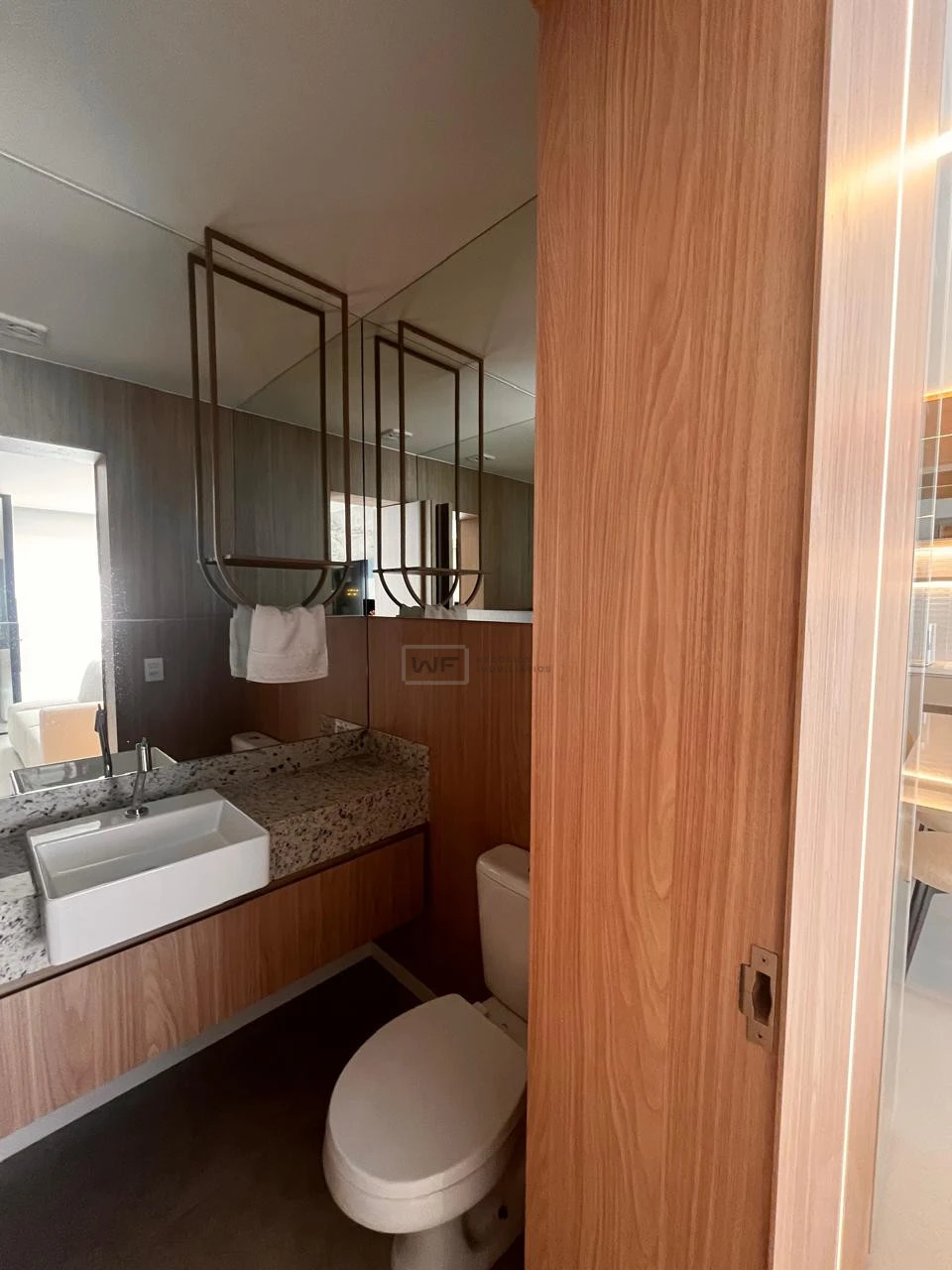 Apartamento Á Venda Ed You 180 Londrina
