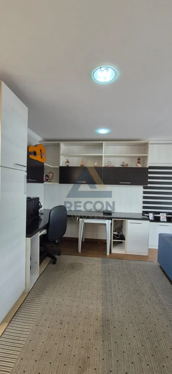 Imagens do imóveis CASA SOBRADO JARDIM BRASILIA