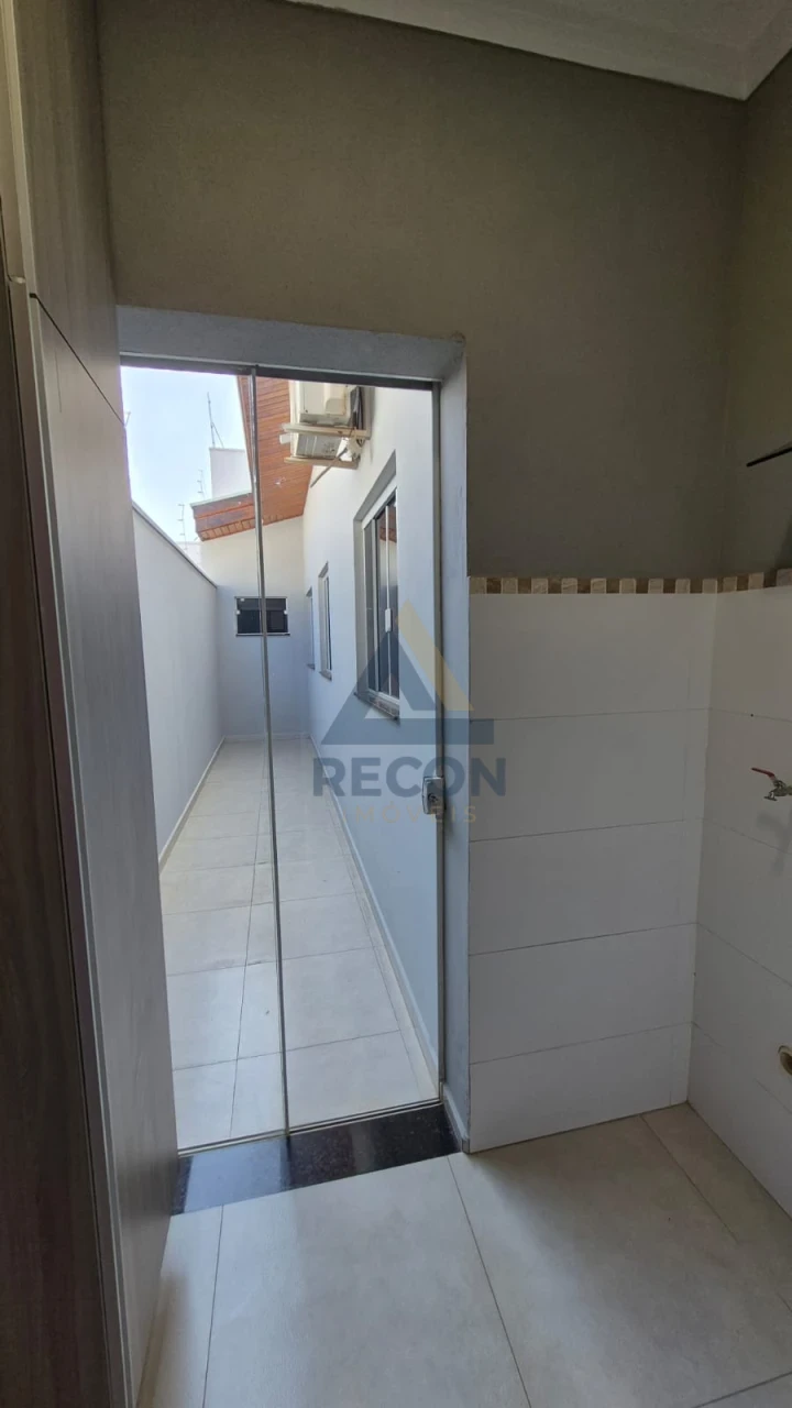 Imagens do imóveis Casa À Venda Parque Universitário Americana