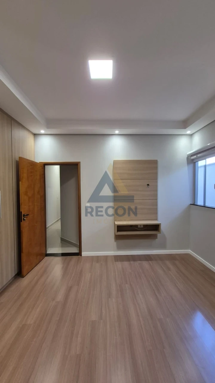Imagens do imóveis Casa À Venda Parque Universitário Americana