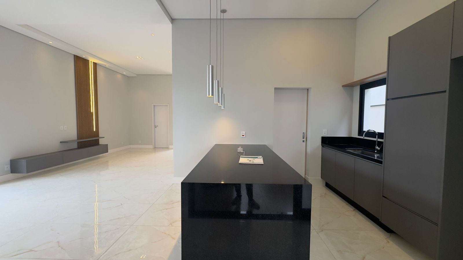 Imagens do imóveis Casa Em Condomínio Á Venda Engenho Velho Nova Odessa