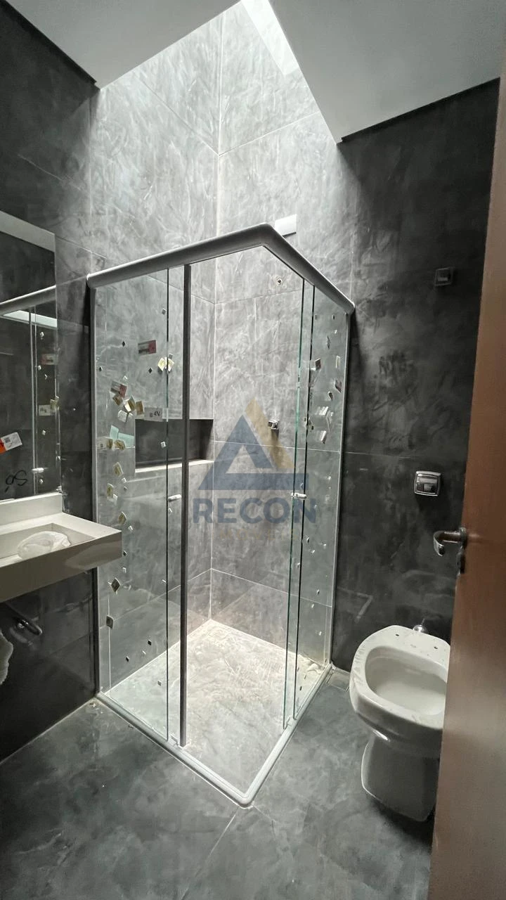 Imagens do imóveis Casa À Venda Jardim Jacyra Americana