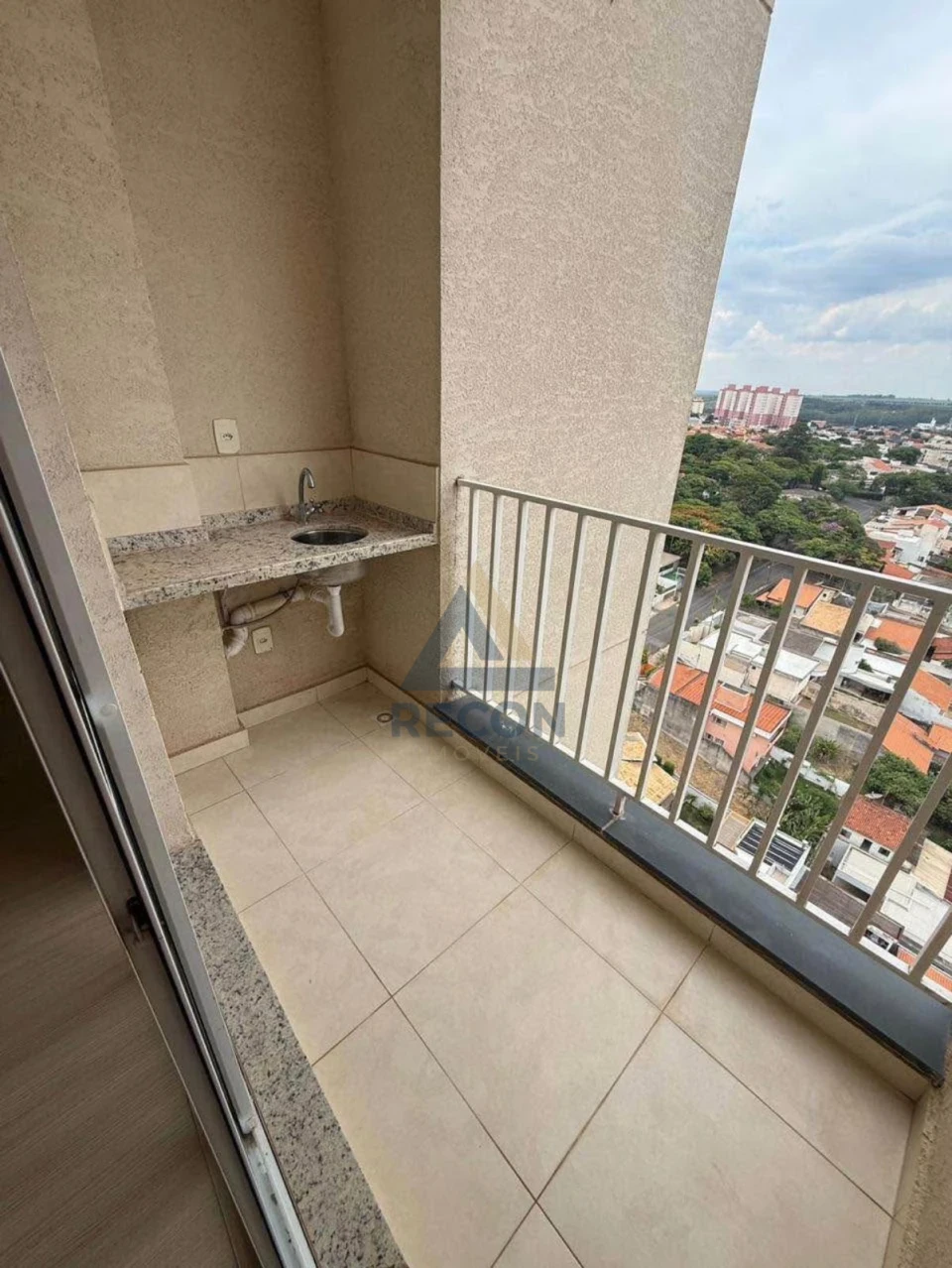 Imagens do imóveis RESIDENCIAL COLLINE