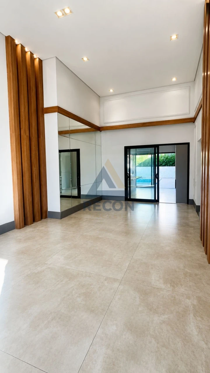 Imagens do imóveis Casa Em Condomínio À Venda Parque Nova Carioba Americana