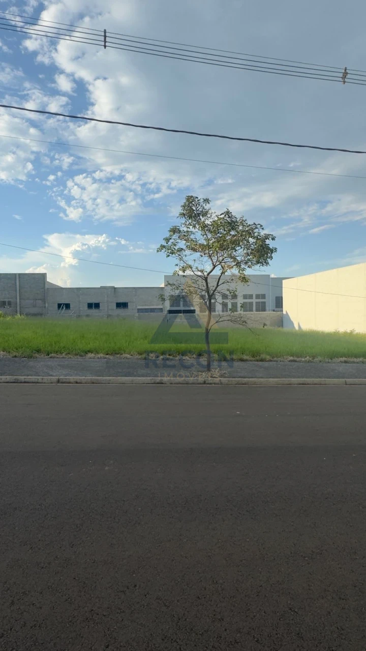 Imagens do imóveis Terreno À Venda Distrito Industrial Santa Bárbara D'Oeste