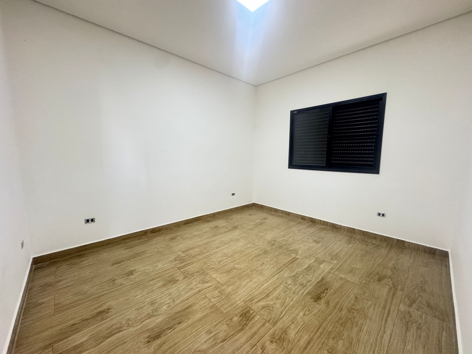 Imagens do imóveis Casa Á Venda Parque Universitário Americana