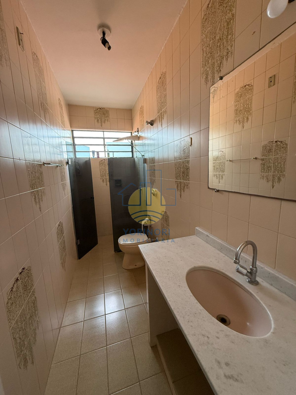 Imagens do imóveis Sobrado, Jardim Santo Antônio, 330m², 4 quartos, 1 suíte, 4 vagas, Londrina, Pr