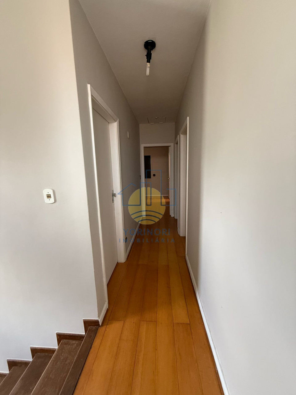 Imagens do imóveis Sobrado, Jardim Santo Antônio, 330m², 4 quartos, 1 suíte, 4 vagas, Londrina, Pr