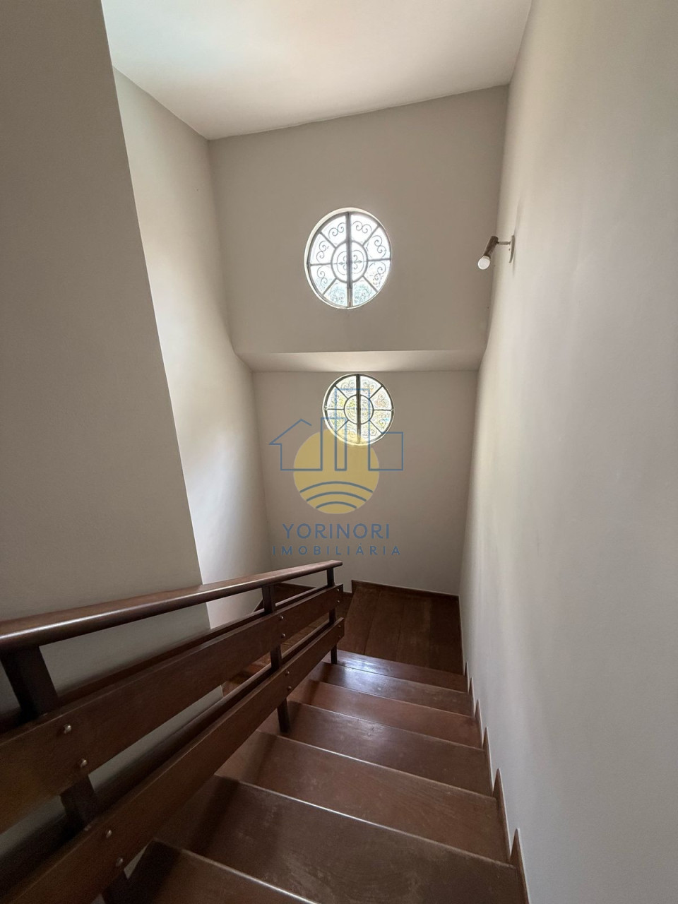 Imagens do imóveis Sobrado, Jardim Santo Antônio, 330m², 4 quartos, 1 suíte, 4 vagas, Londrina, Pr