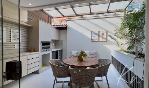 Imagens do imóveis Casa Triplex em Recreio dos Bandeirantes  -  Rio de Janeiro