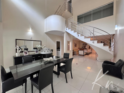 Imagens do imóveis Linda Casa Condomínio Santa Mônica Jardins- Barra da Tijuca