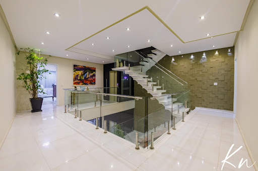 Imagens do imóveis Vendo ou alugo Luxuosa mansão triplex mobiliada com elevador localizada no Riviera Del Sol 