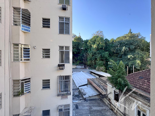 Imagens do imóveis Excelente Apartamento de dois dormitórios da rua das Laranjeiras